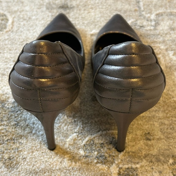 Steve Madden Pewter Point Toe Women's 3.5 inch Stiletto Heel - Picture 7 of 9